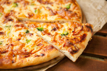 照り焼きチキンと西京味噌のピザ