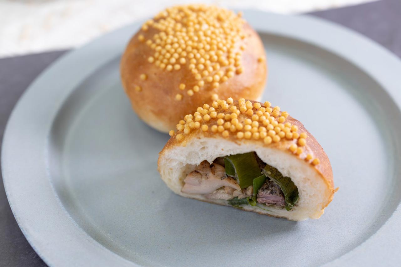 炭焼鶏とおねぎの柚子胡椒風味...