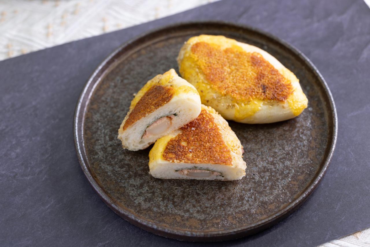 梅明太とお餅のチーズお焼き...